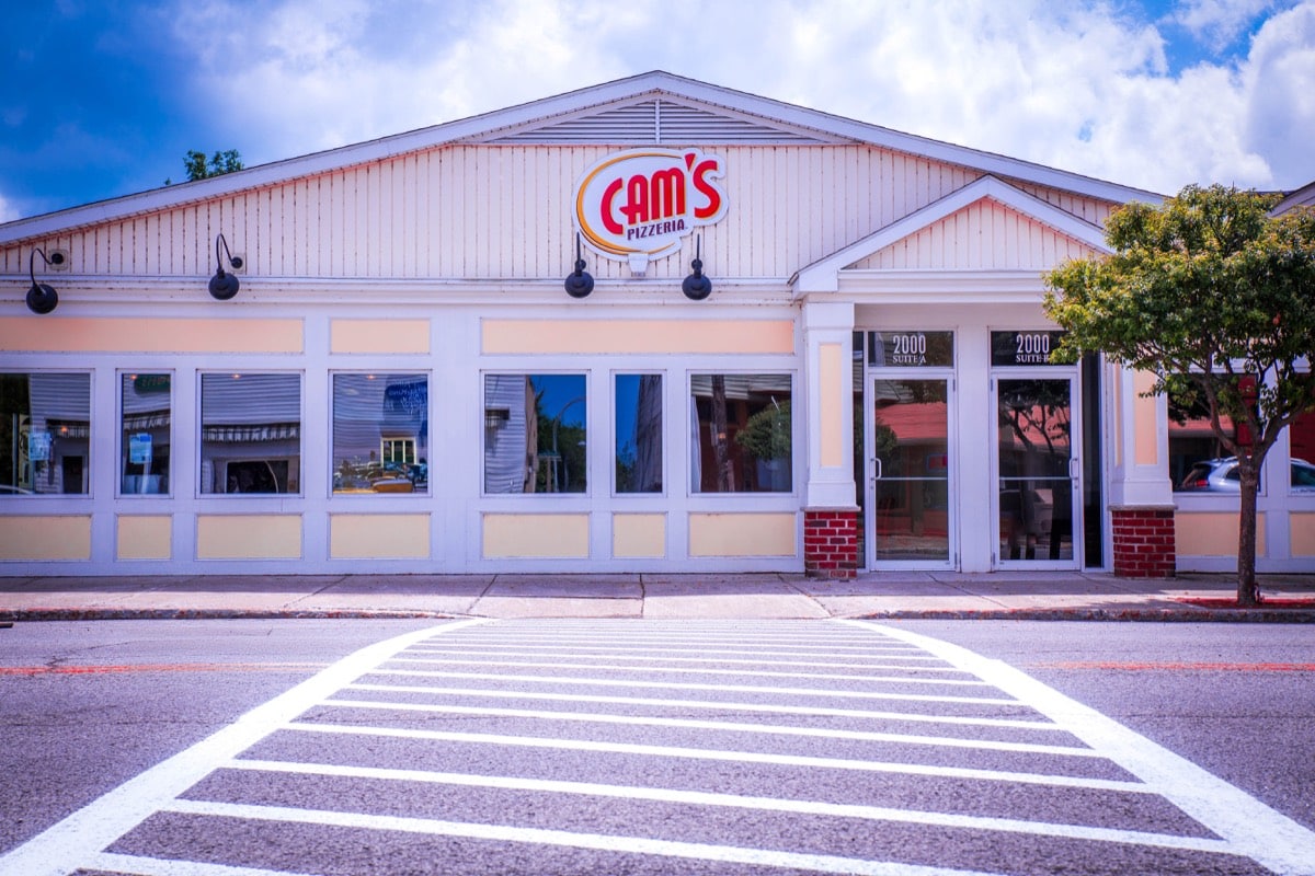 Cam's Ontario storefront